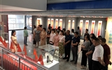 經(jīng)濟(jì)管理系黨總支開展參觀“紅色文化藝術(shù)館”，獻(xiàn)禮建黨100周年活動